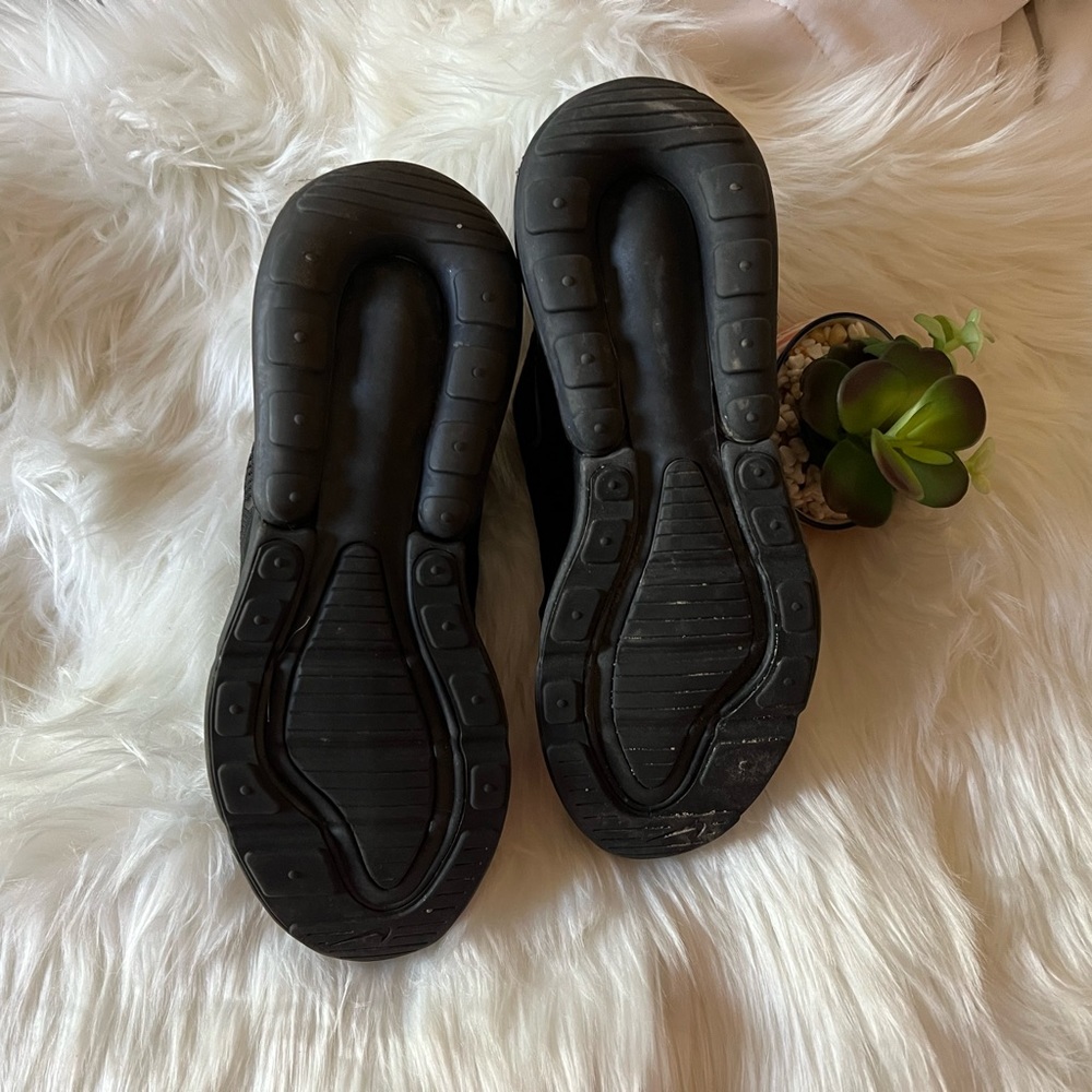 🌻 Nike 270 air max sneakers size 8! - Picture 7 of 12